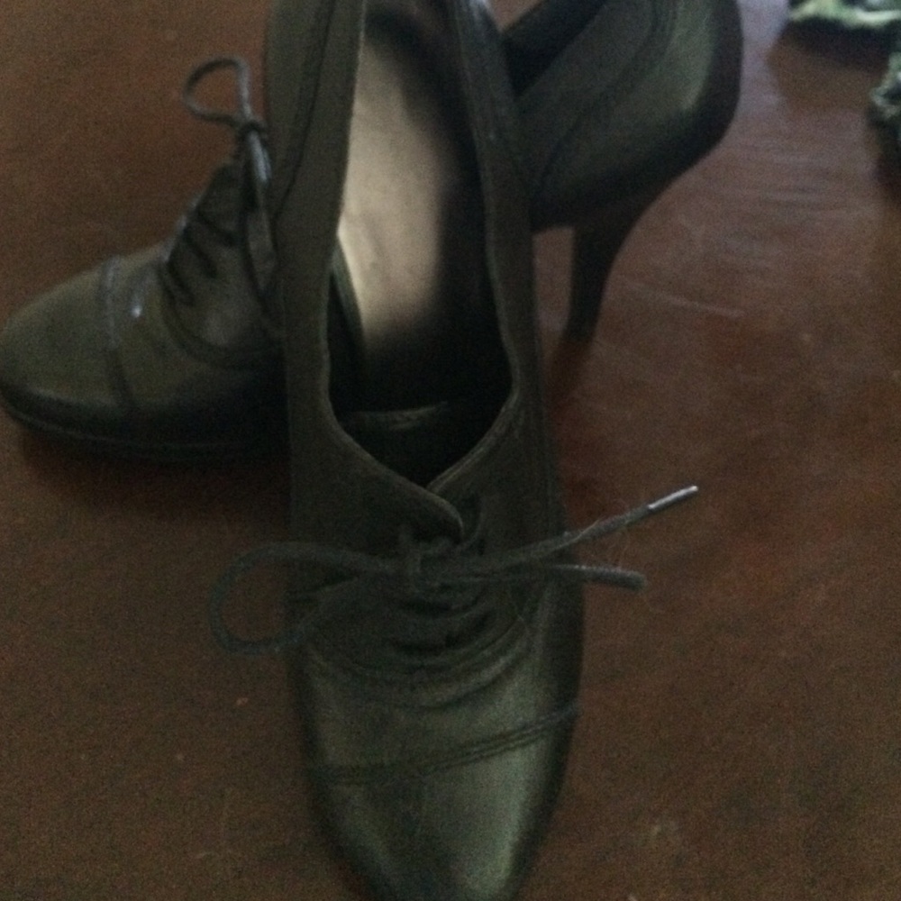 Nine West Black Leather Pumps 8.5